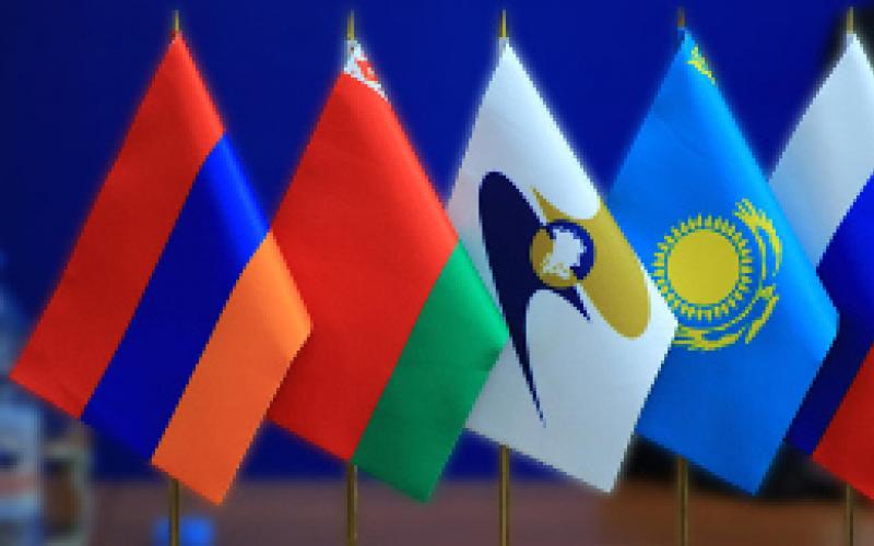 Таджикистан готов вступить в таможенный союз Таджикистан вступил в таможенный